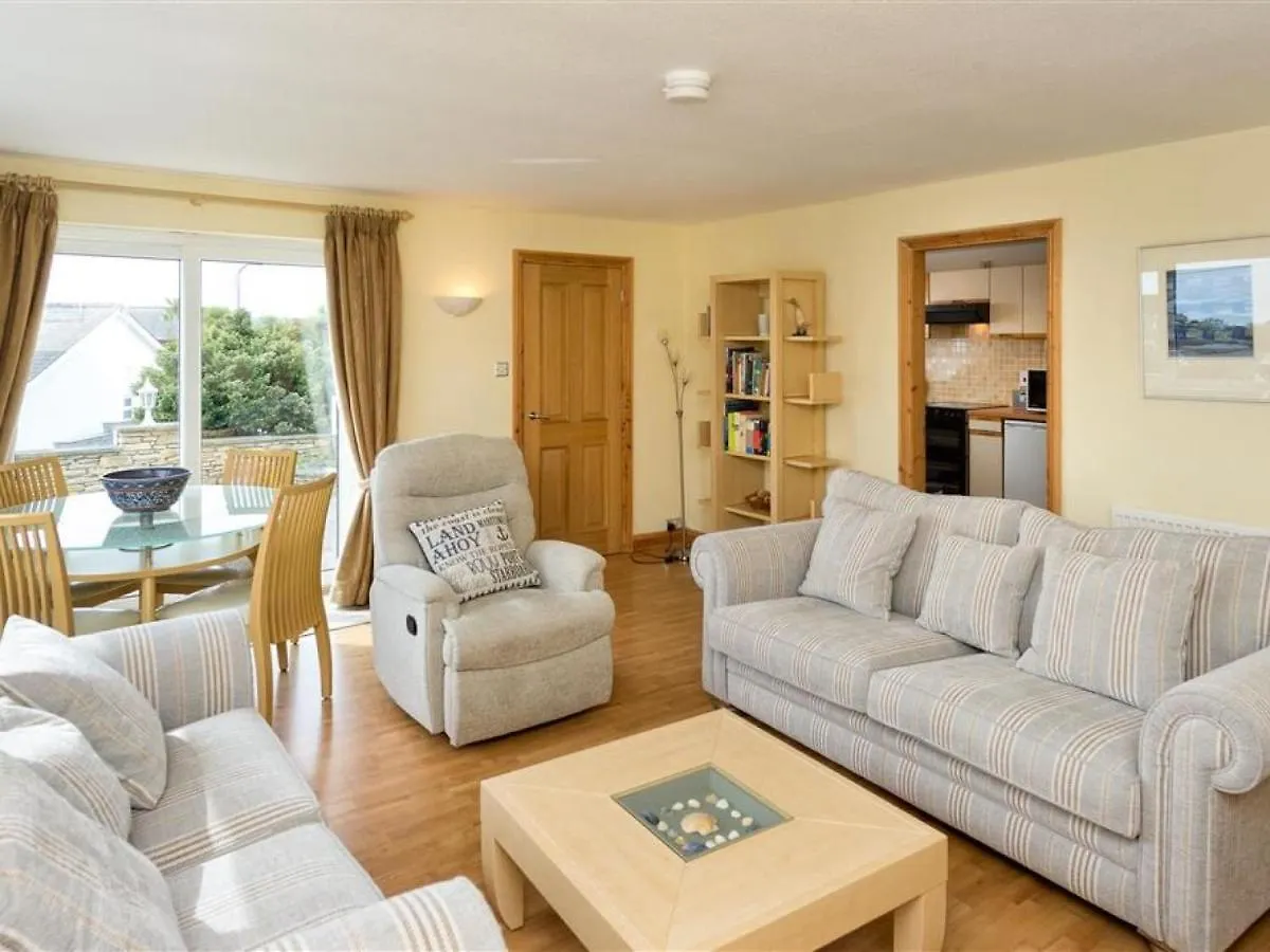 Holiday home Cozy Holiday In Britain With Private Garden *
