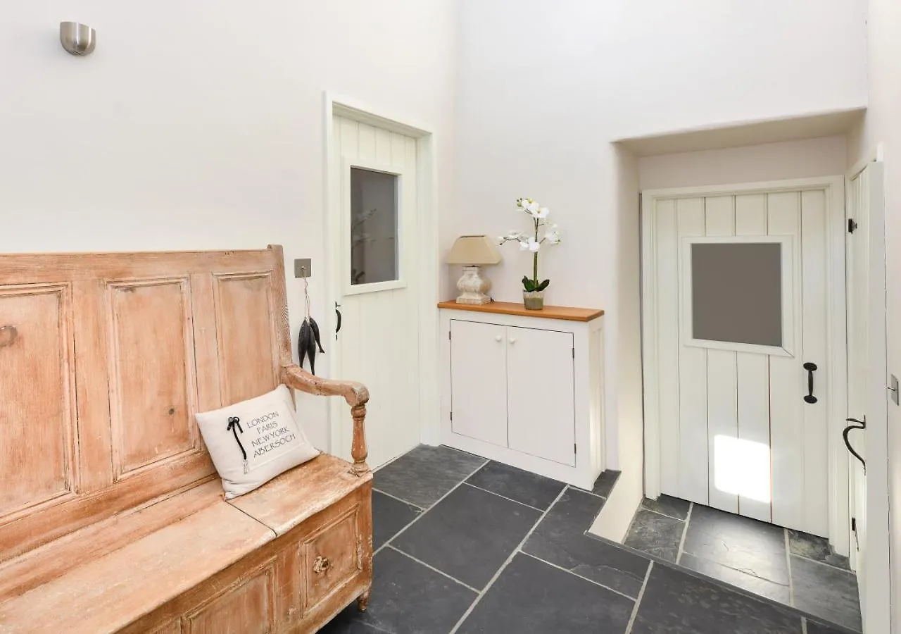 Pengarth Holiday home