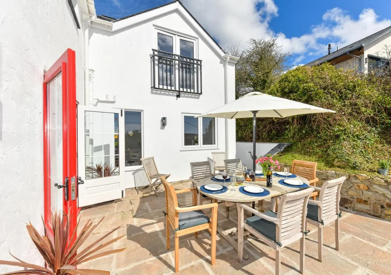 Holiday home Pentraeth