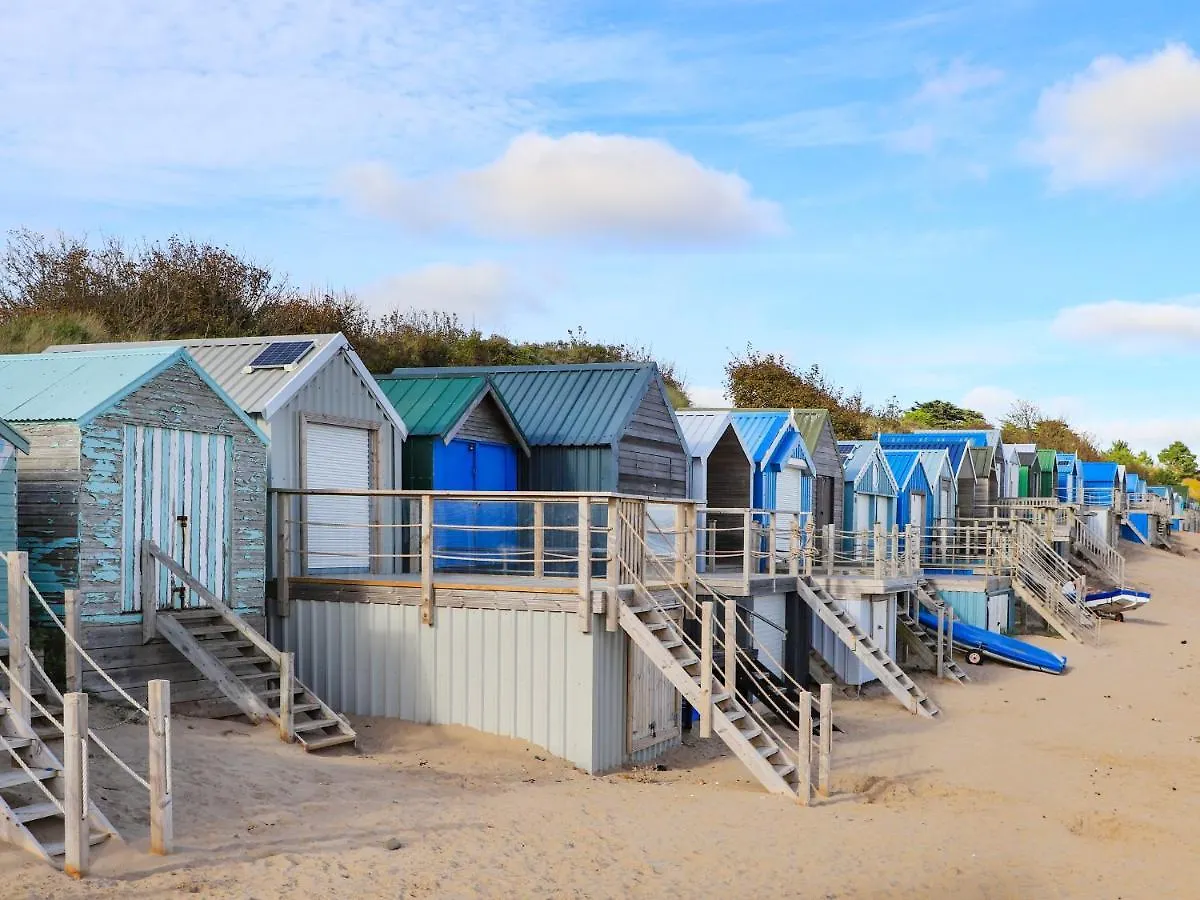 6 Boat Yard Holiday home *