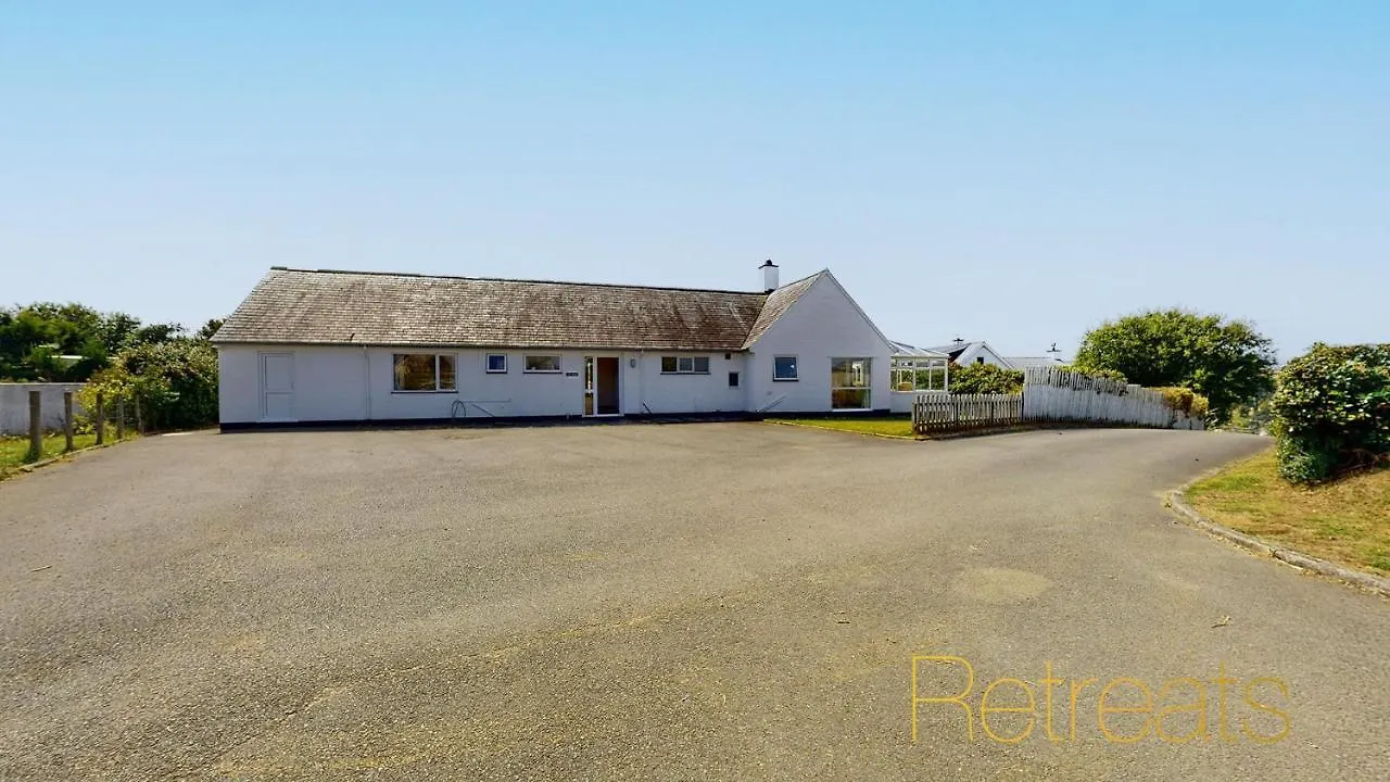 Holiday home Erylmor
