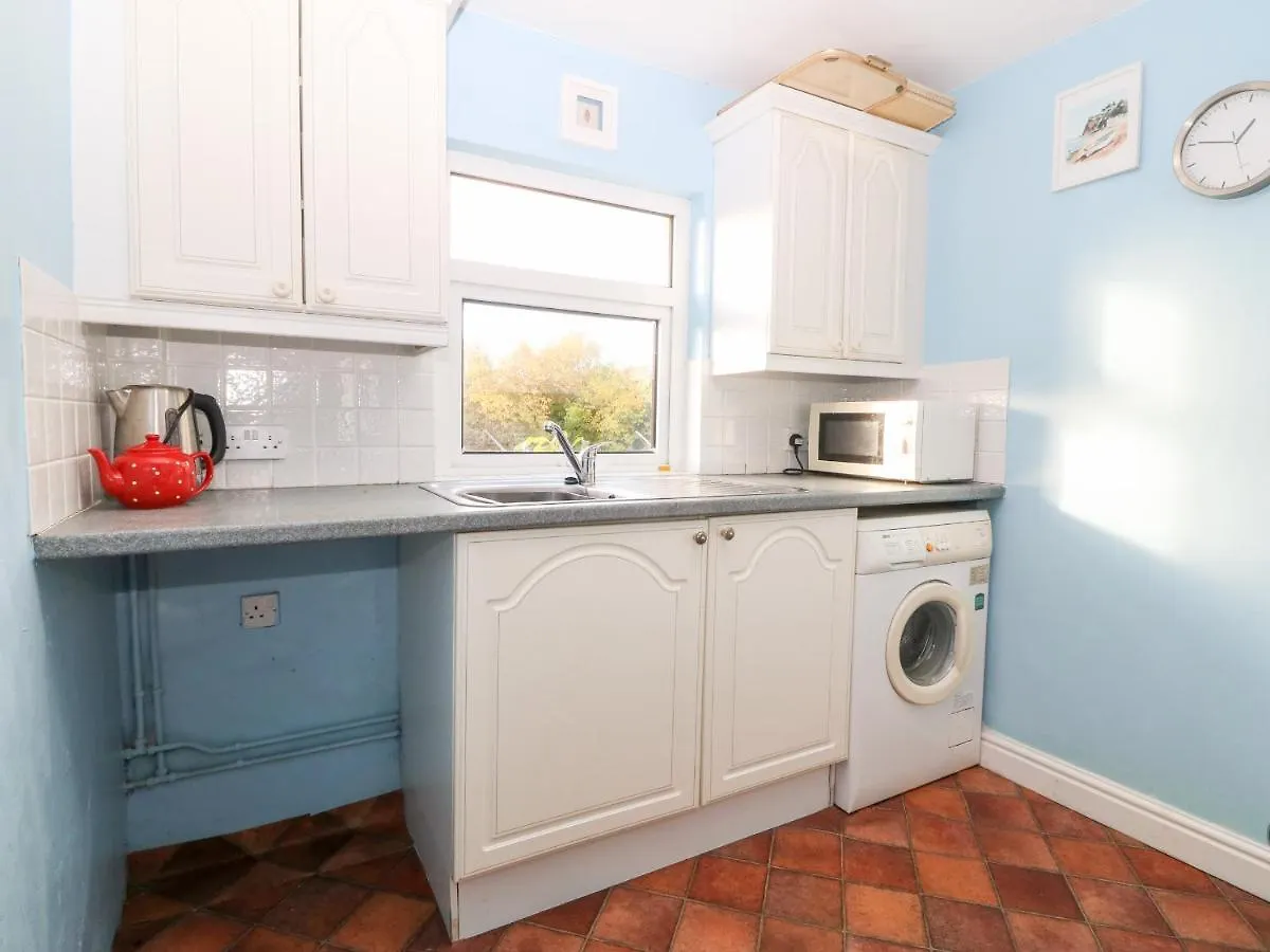Holiday home 2 Bryn Hyfryd *