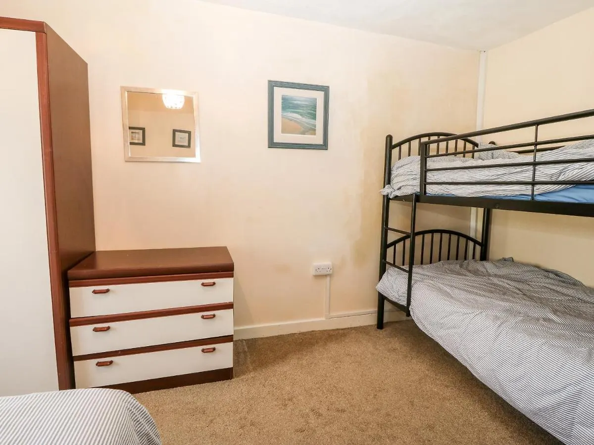 2 Bryn Hyfryd Holiday home