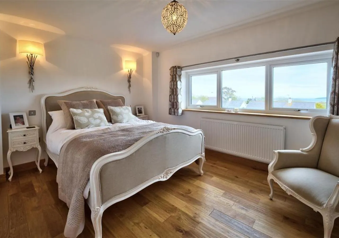 Holiday home Y Garn Abersoch