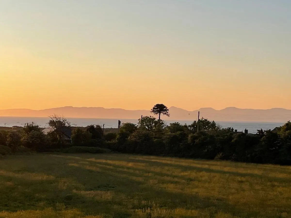 Holiday home With Amazing Views *