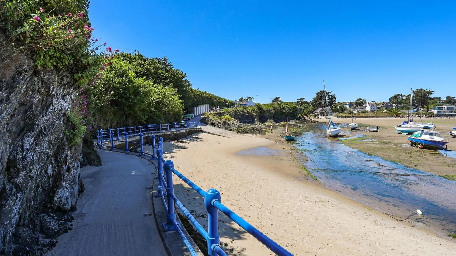 Glan Y Don * Abersoch