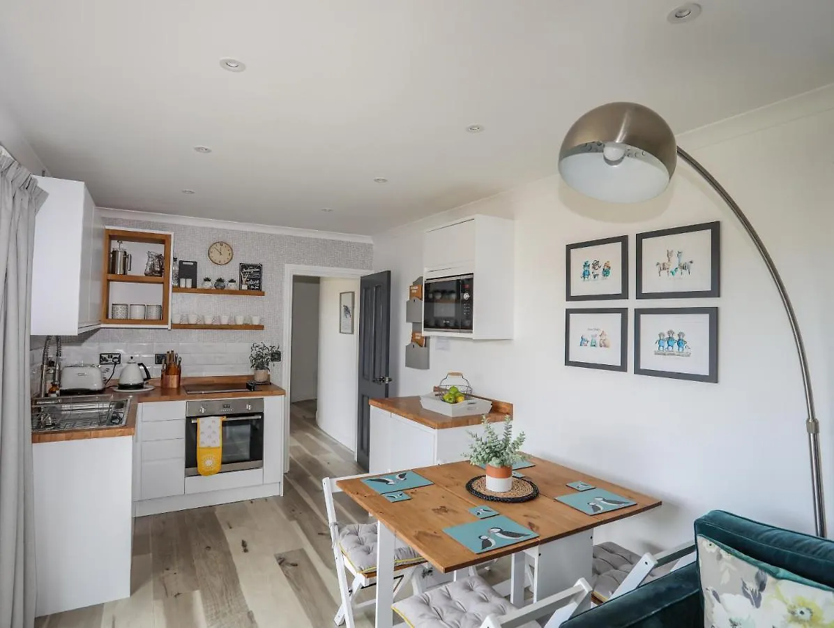 Trem Y Borth Apartment