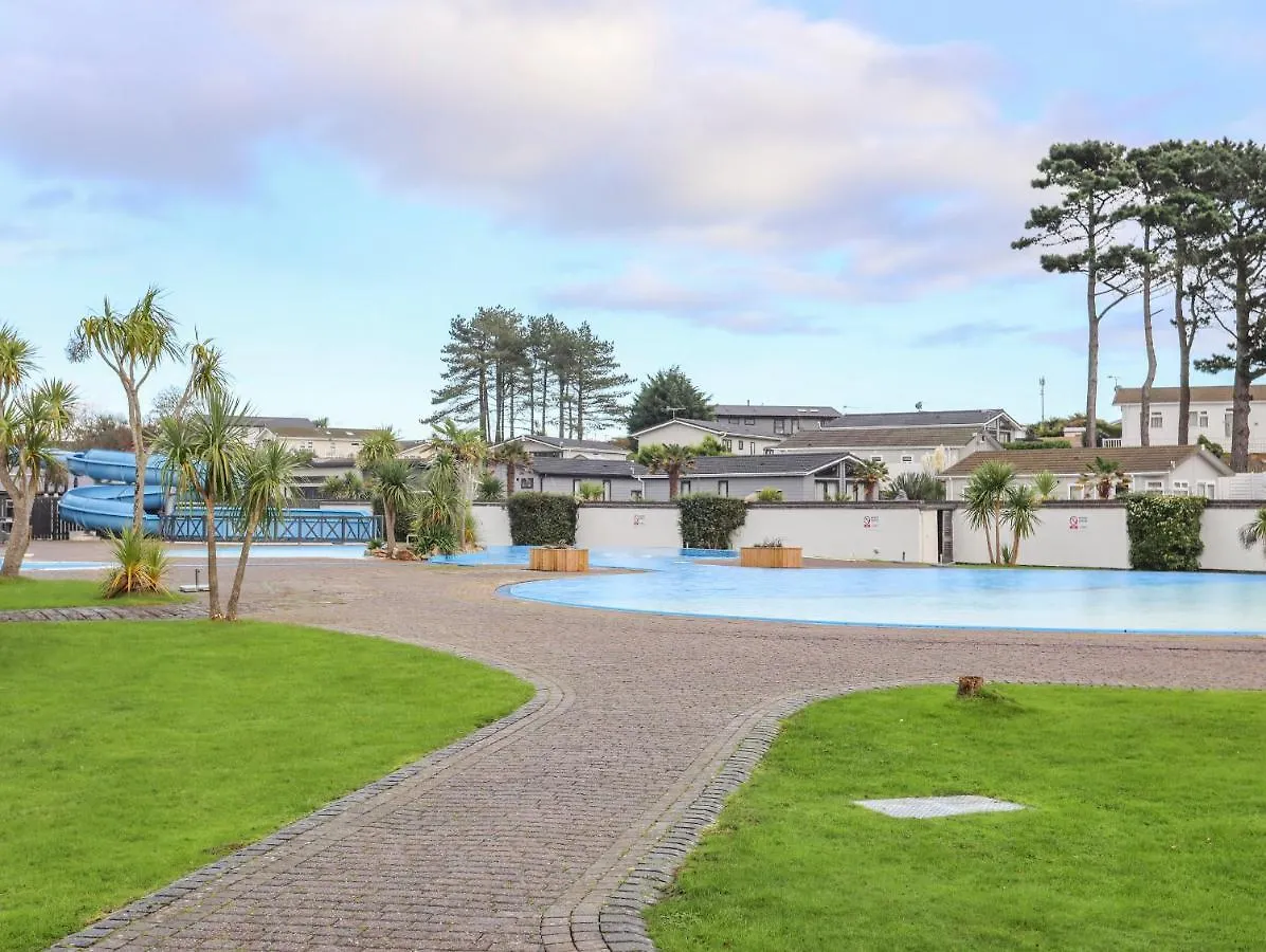 The Warren U5 Abersoch