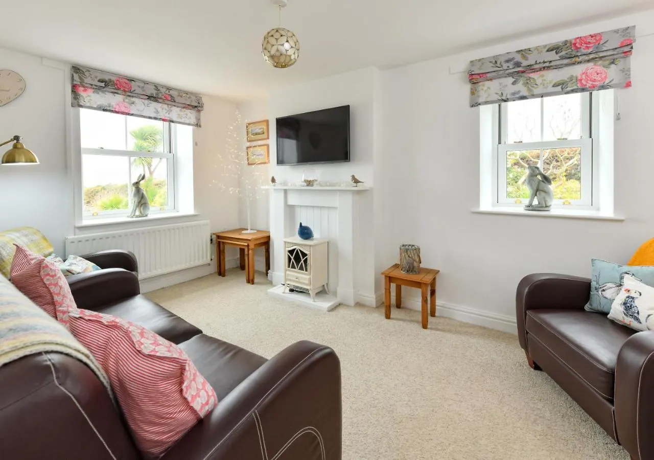 Tyddyn Talgoch Isaf Holiday home