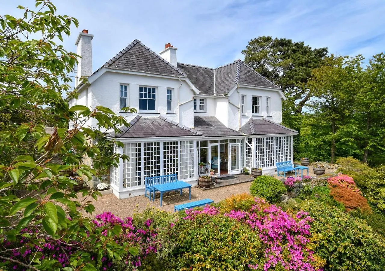 Trefaes Holiday home *