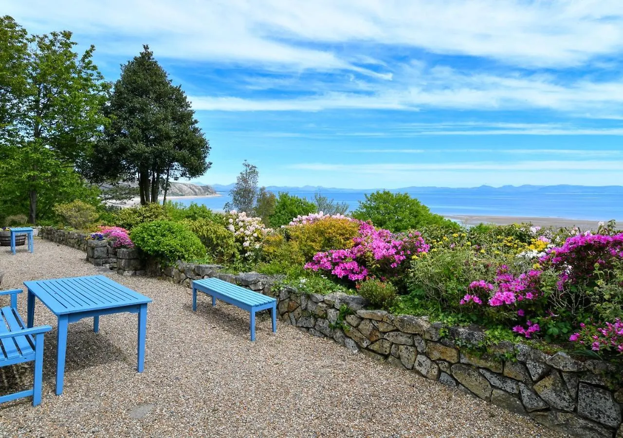 Holiday home Trefaes *