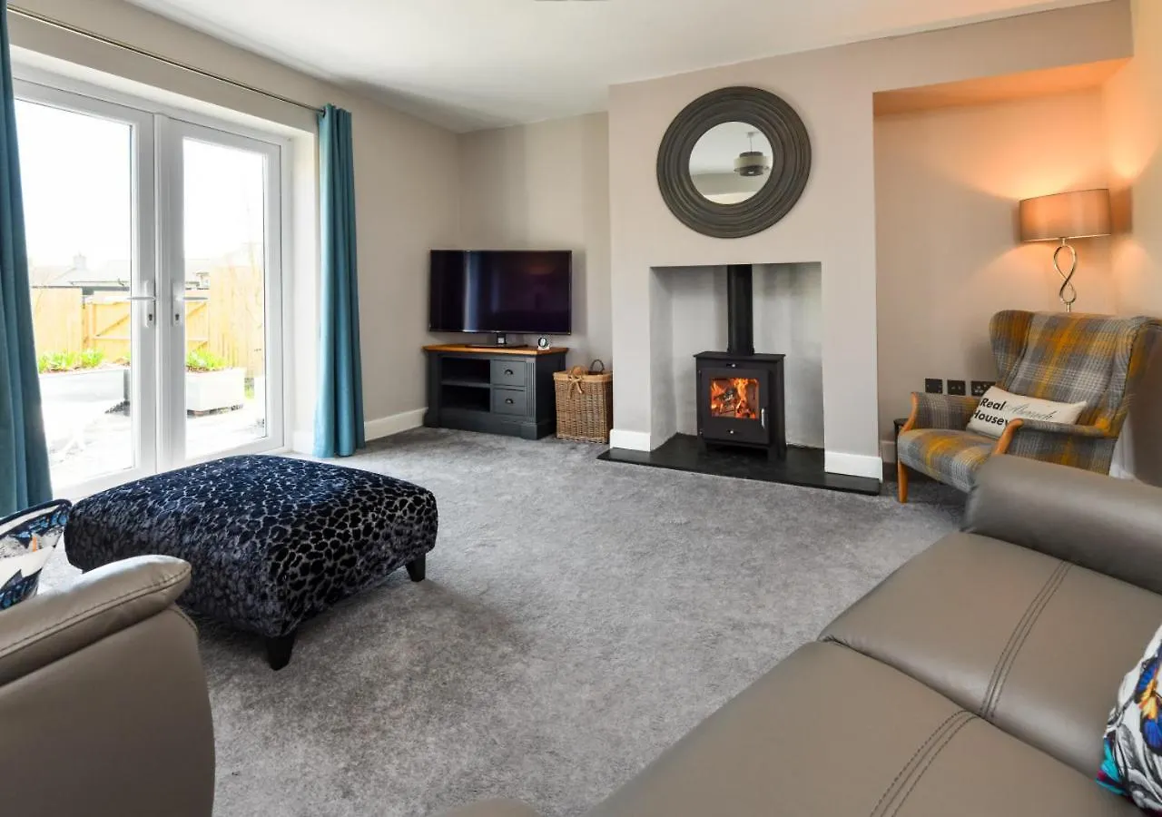 16 Maes Gwydryn Holiday home