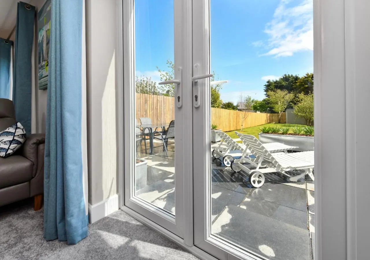 Holiday home 16 Maes Gwydryn *