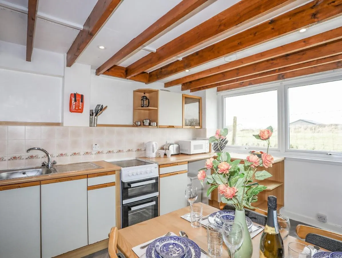 Holiday home Cilan - 2 Ty'n Don *