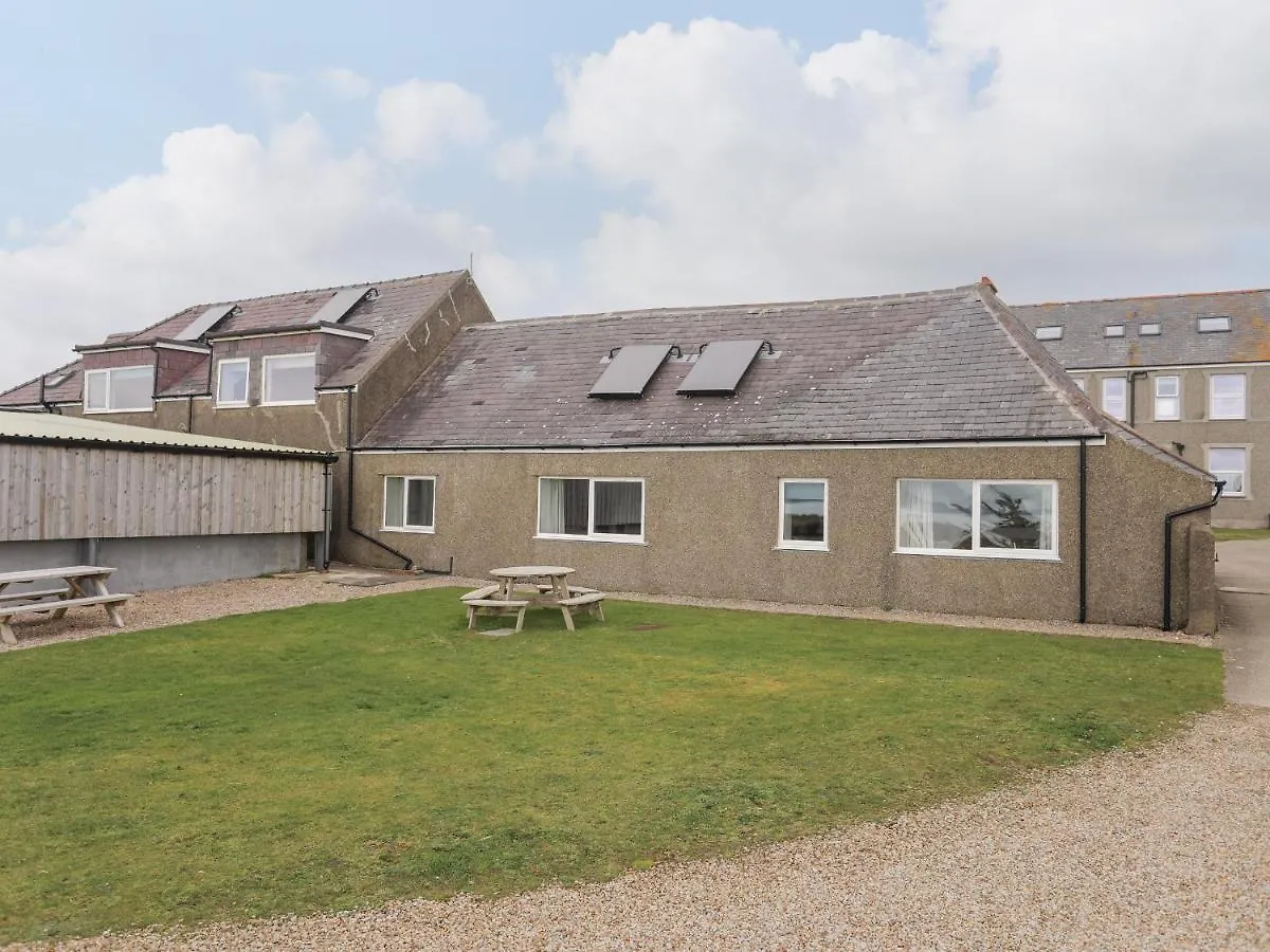 Holiday home Rhiw - 1 Ty'n Don *