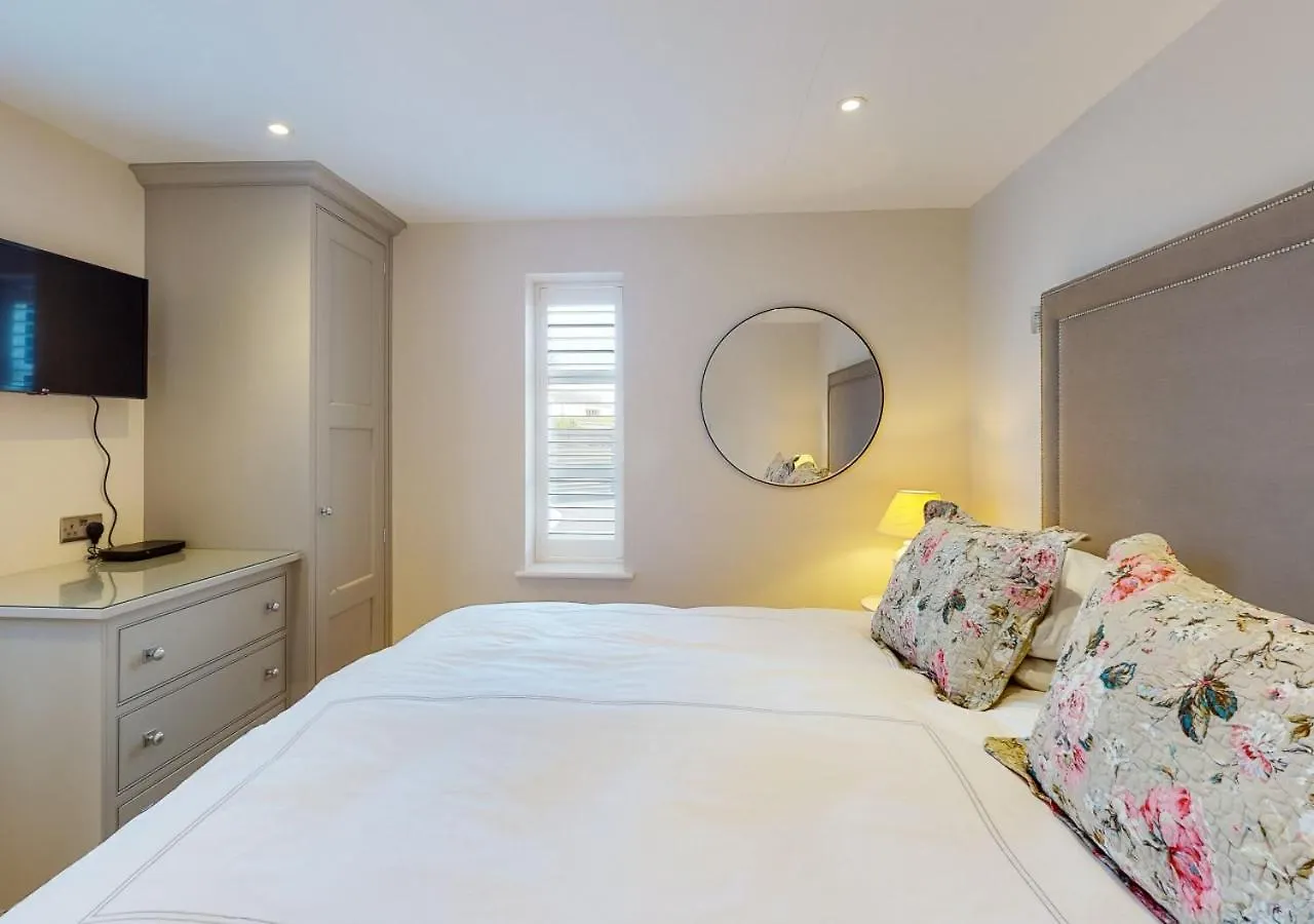 Skylark Holiday home *