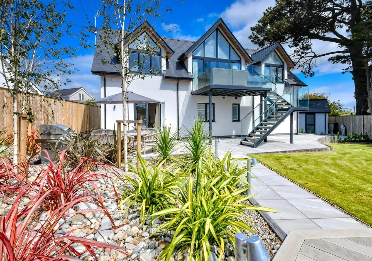 Holiday home Skylark Abersoch