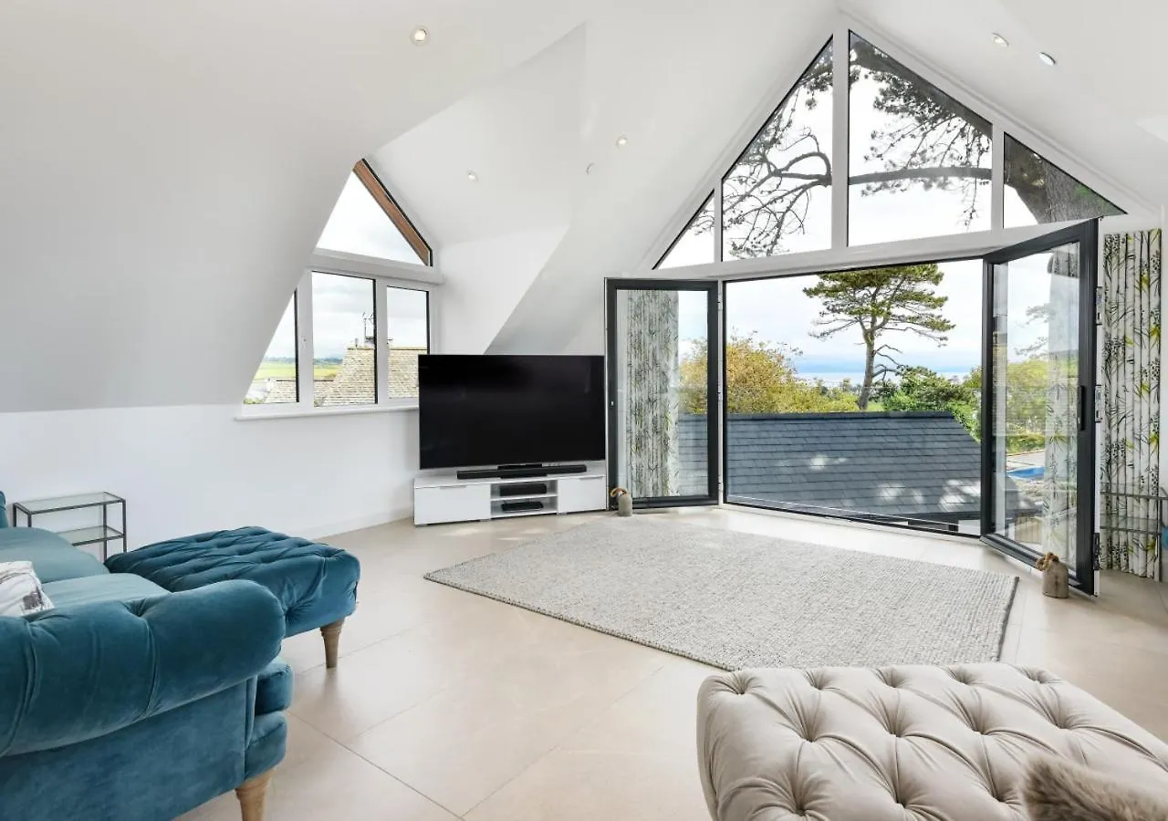 Holiday home Skylark *