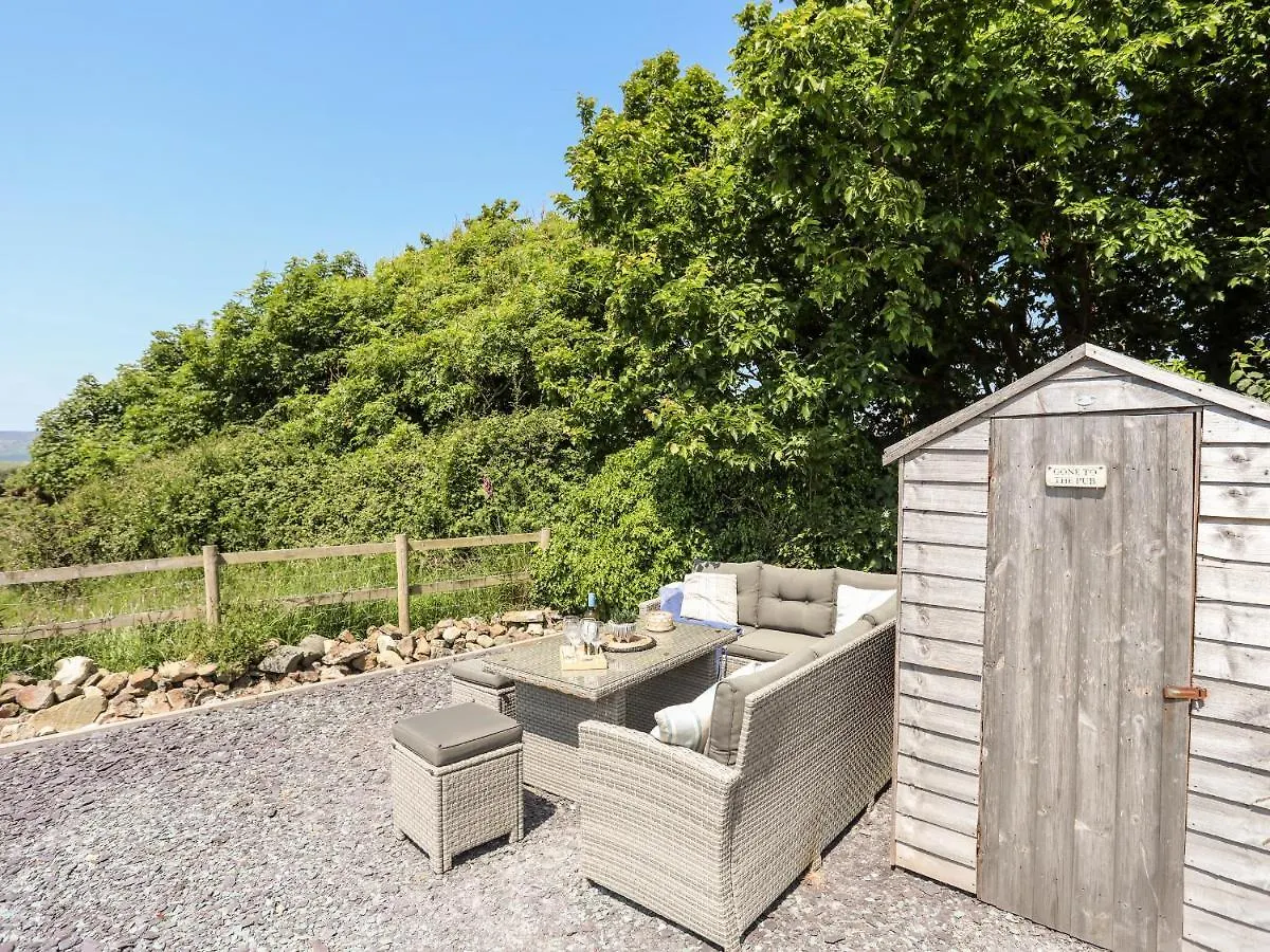Tan Y Fynwent Holiday home *