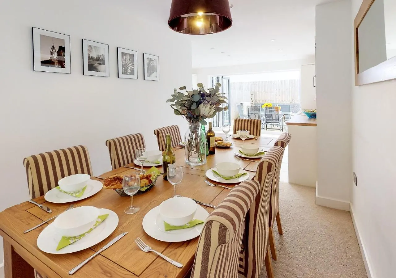 Apartment 8 Tai Dyffryn Abersoch