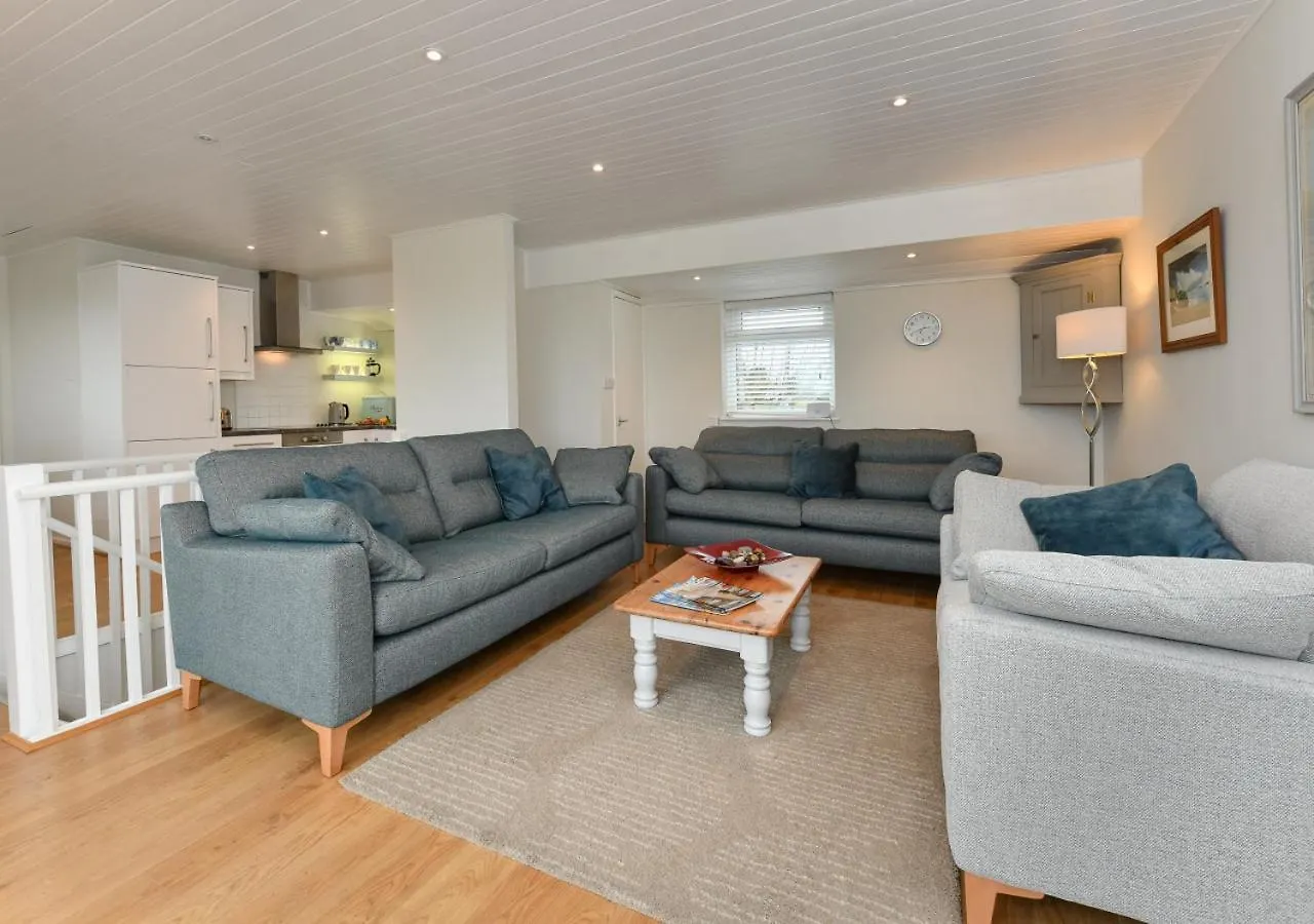 5 Ynys Fawr Apartment Abersoch