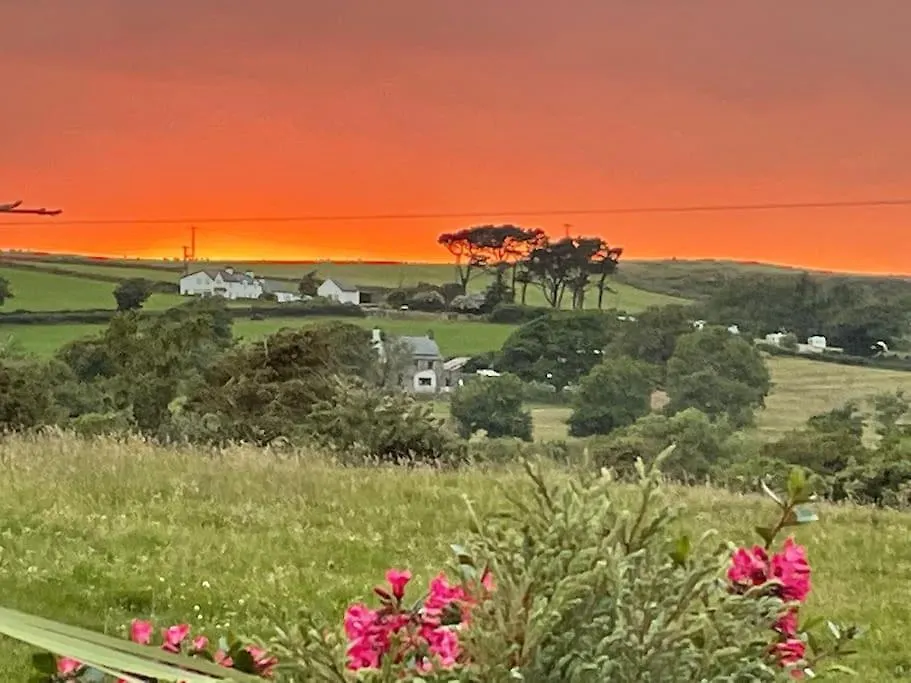 Goleufryn Has The Main House And 2 Barns * Abersoch