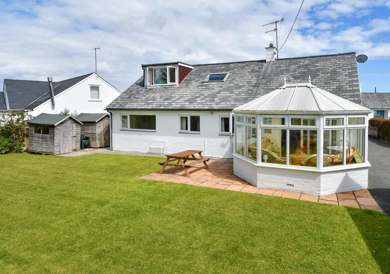Holiday home Mor Gragen *