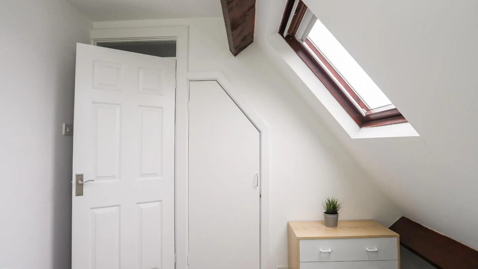 Holiday home Bywyd Da 232 Cae Du