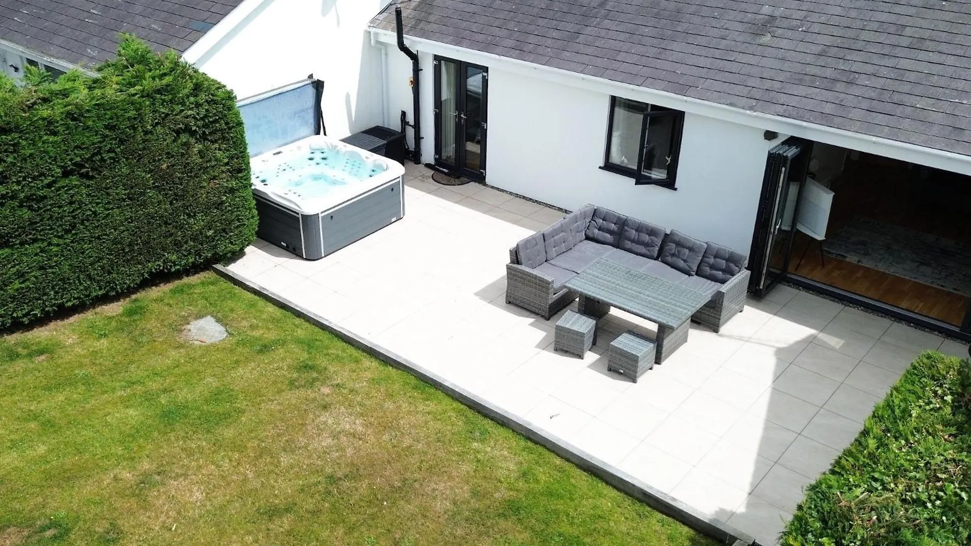 113 Cae Du Holiday home