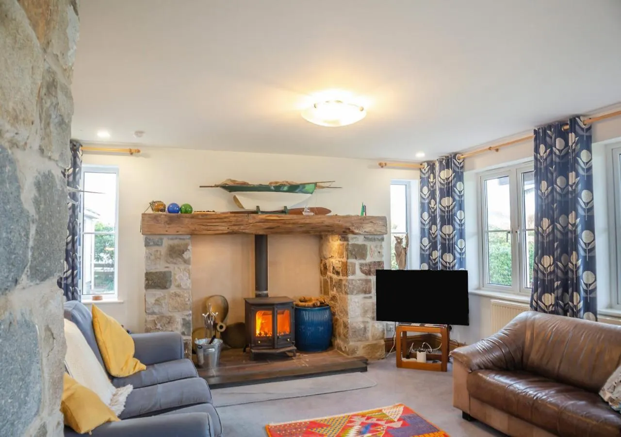 Holiday home Pelydryn Abersoch