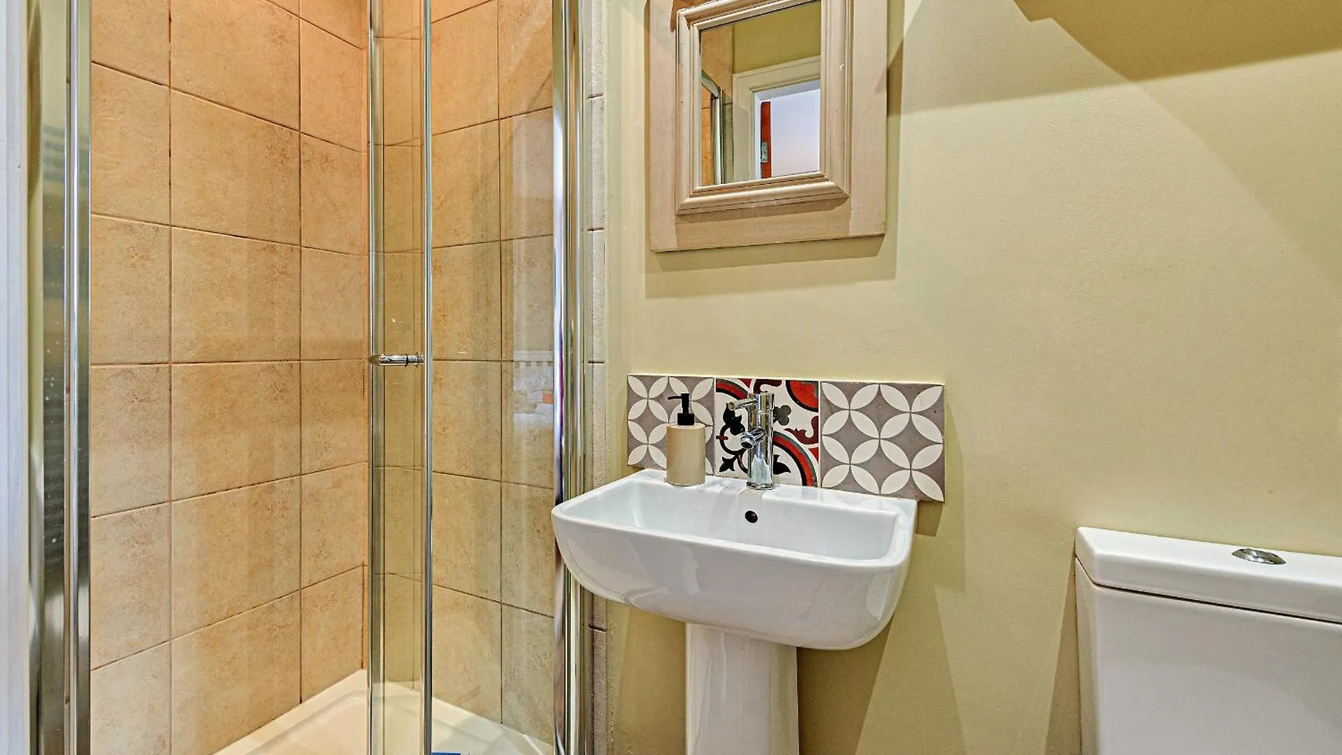 Finest Retreats - Hampton Coast Abersoch