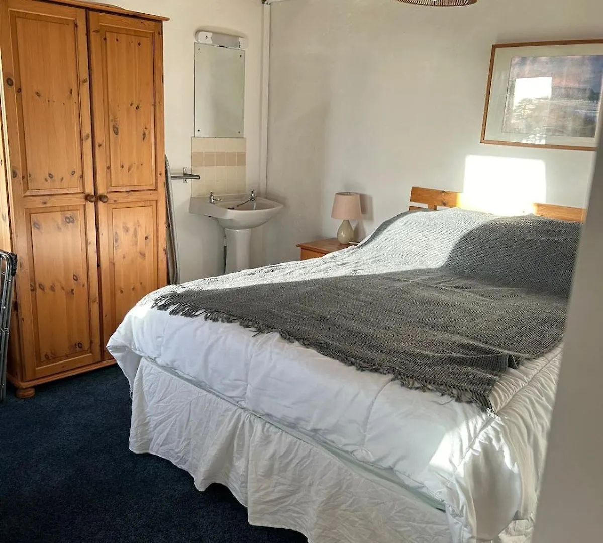 1 The Bryn - Views Across Cardigan Bay, Near & Golf Club