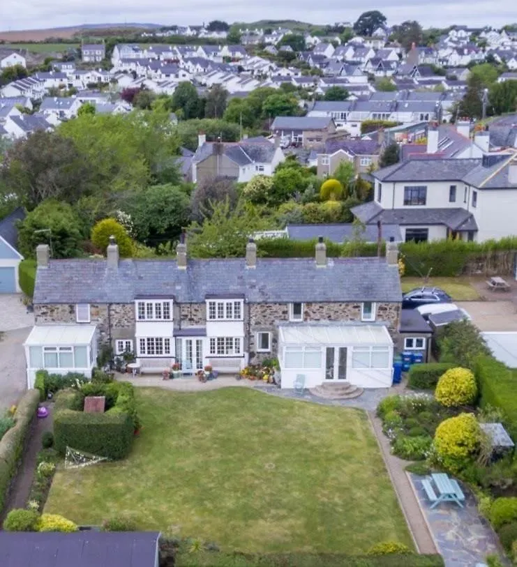 3 The Bryn - Sea View Near & Shops Abersoch