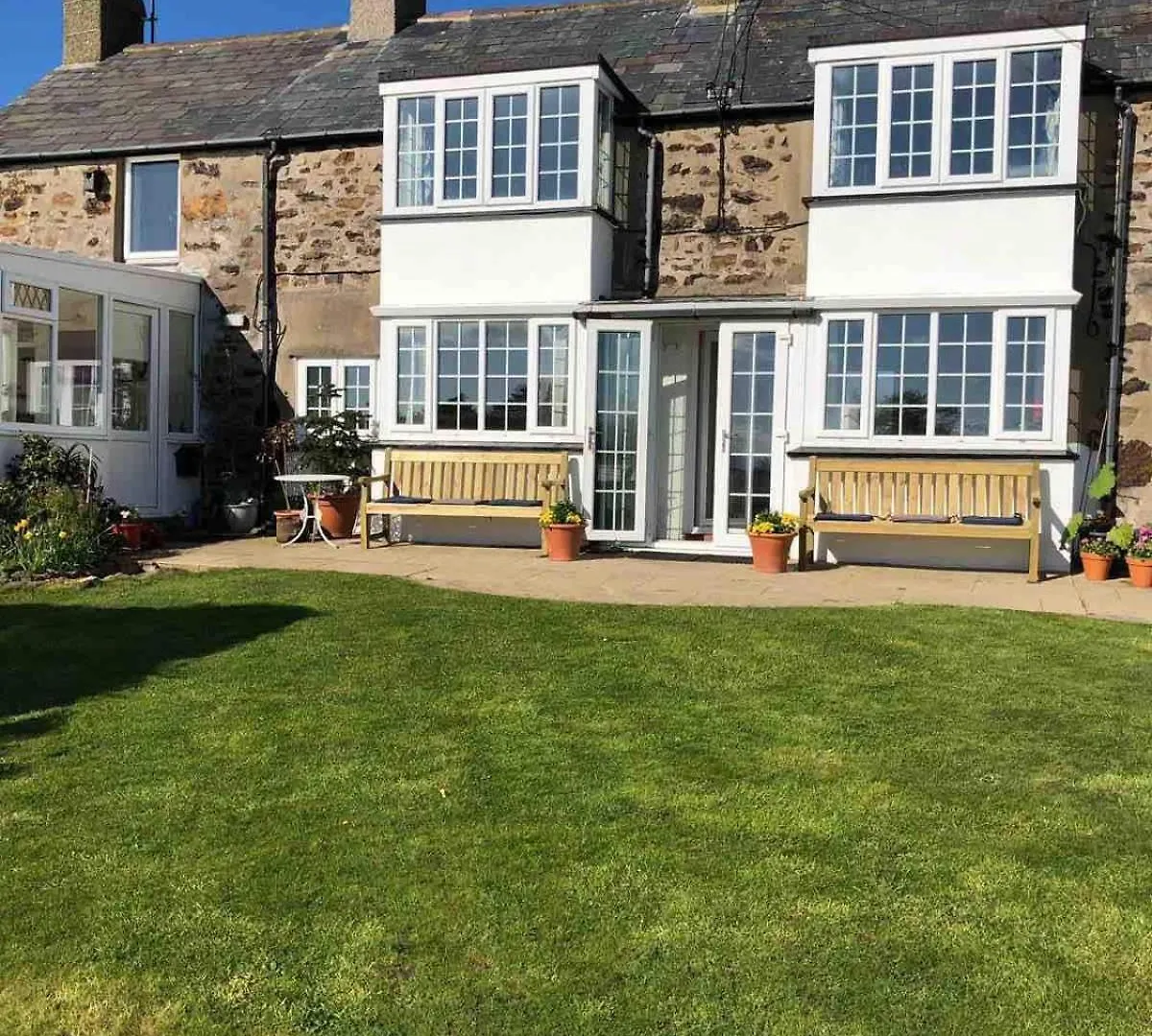 3 The Bryn - Sea View Near & Shops