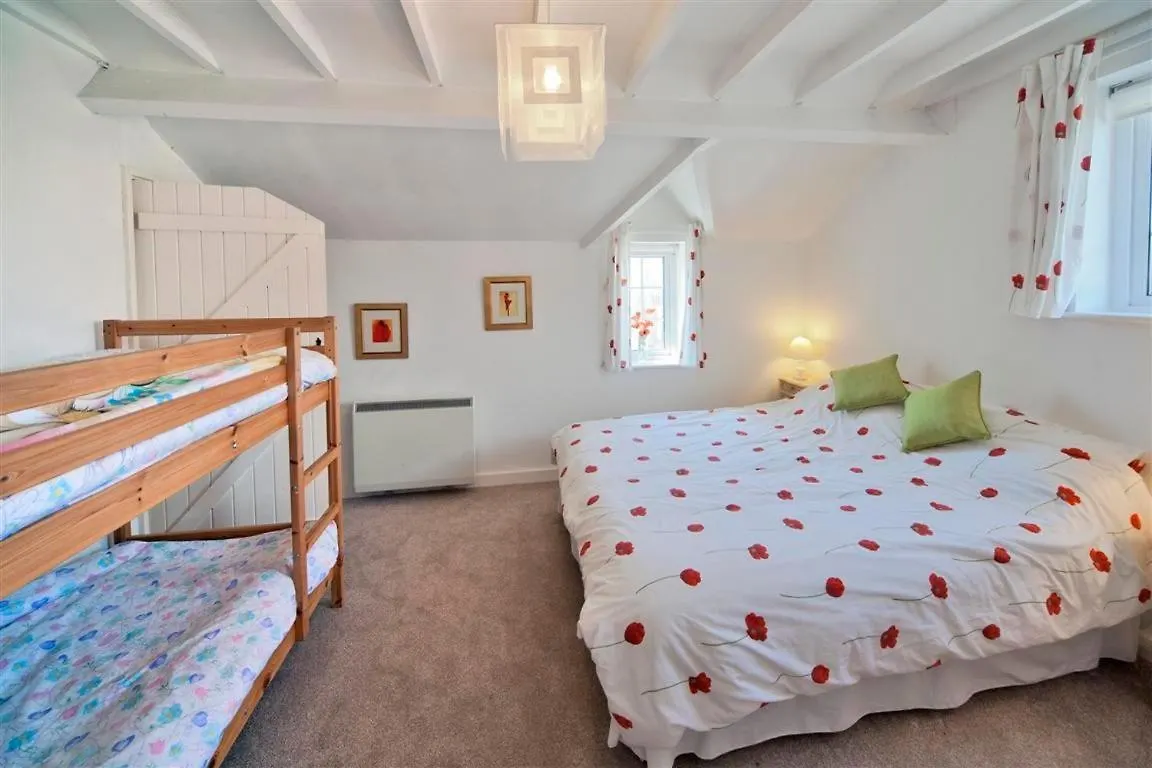 Ty Ffynnon Holiday home
