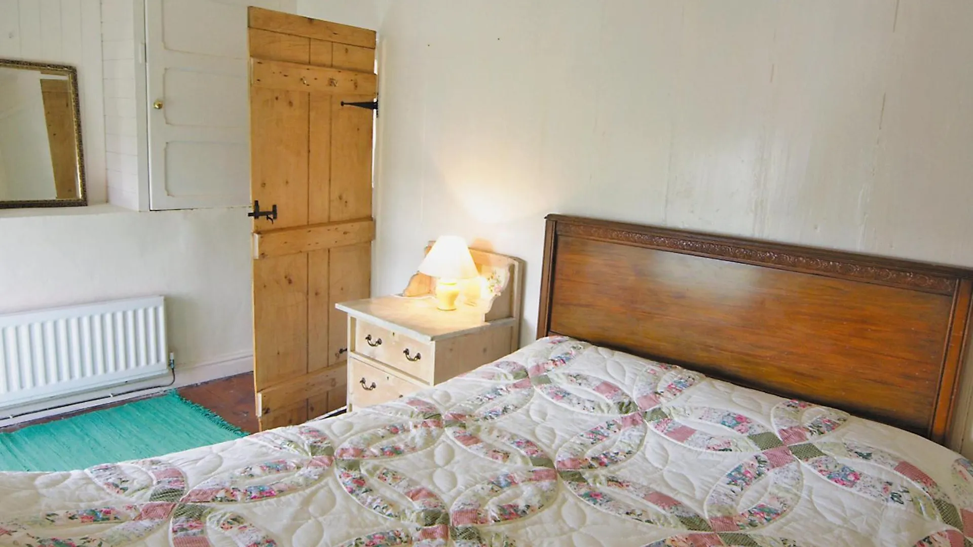 Holiday home Y Gegin *