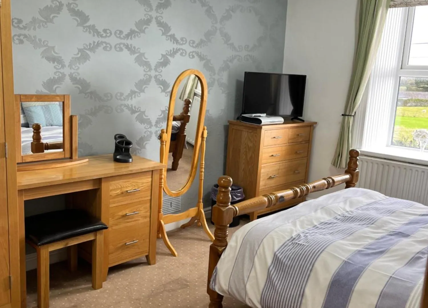 Goleufryn Has The Main House And 2 Barns Abersoch
