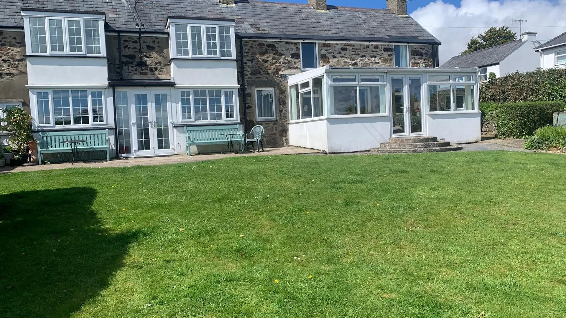 1 The Bryn - Views Across Cardigan Bay, Near & Golf Club Holiday home *