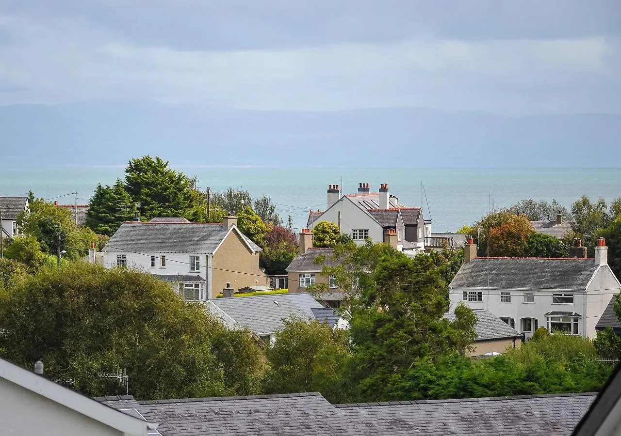 73 Cae Du * Abersoch