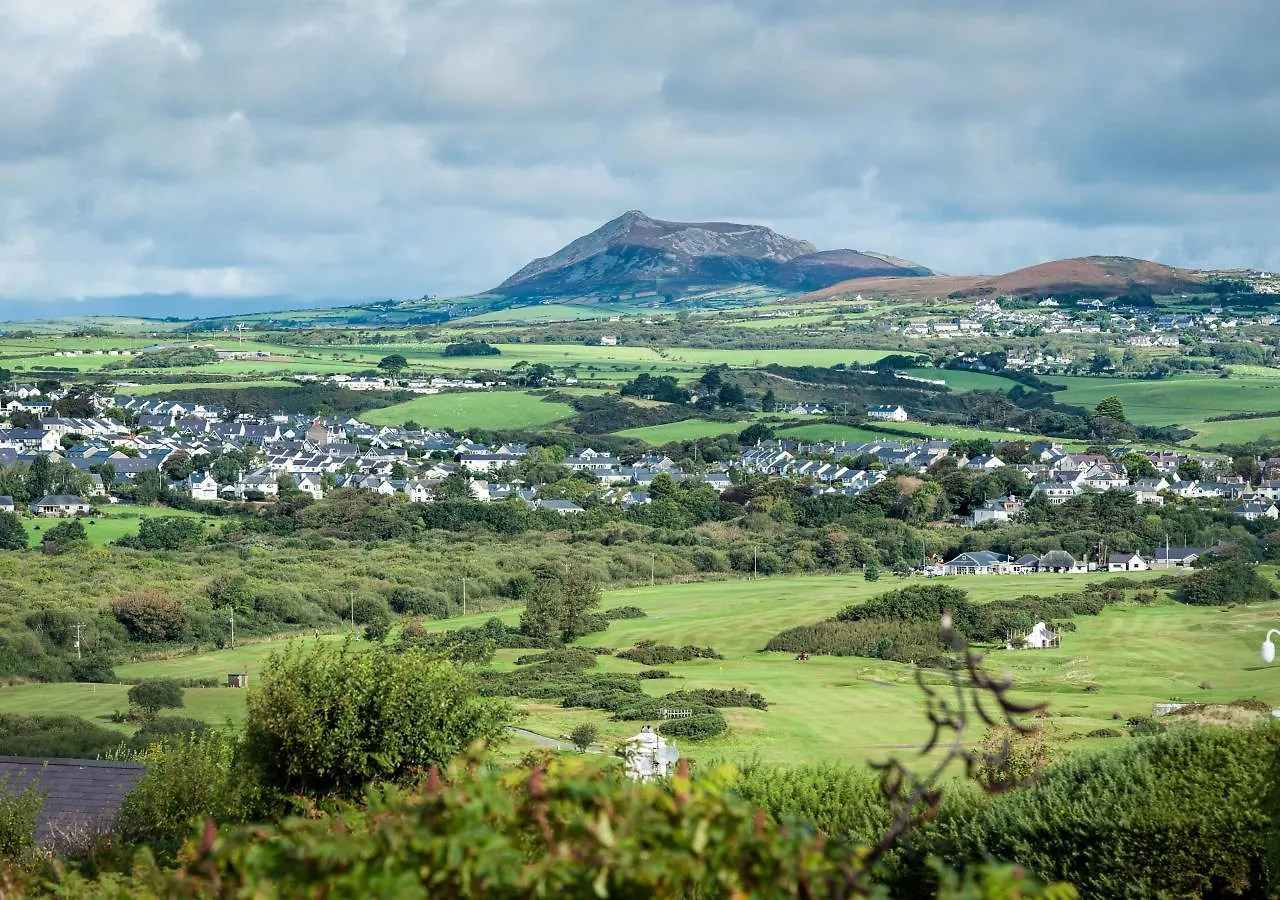 Tyddyn Talgoch Isaf *
