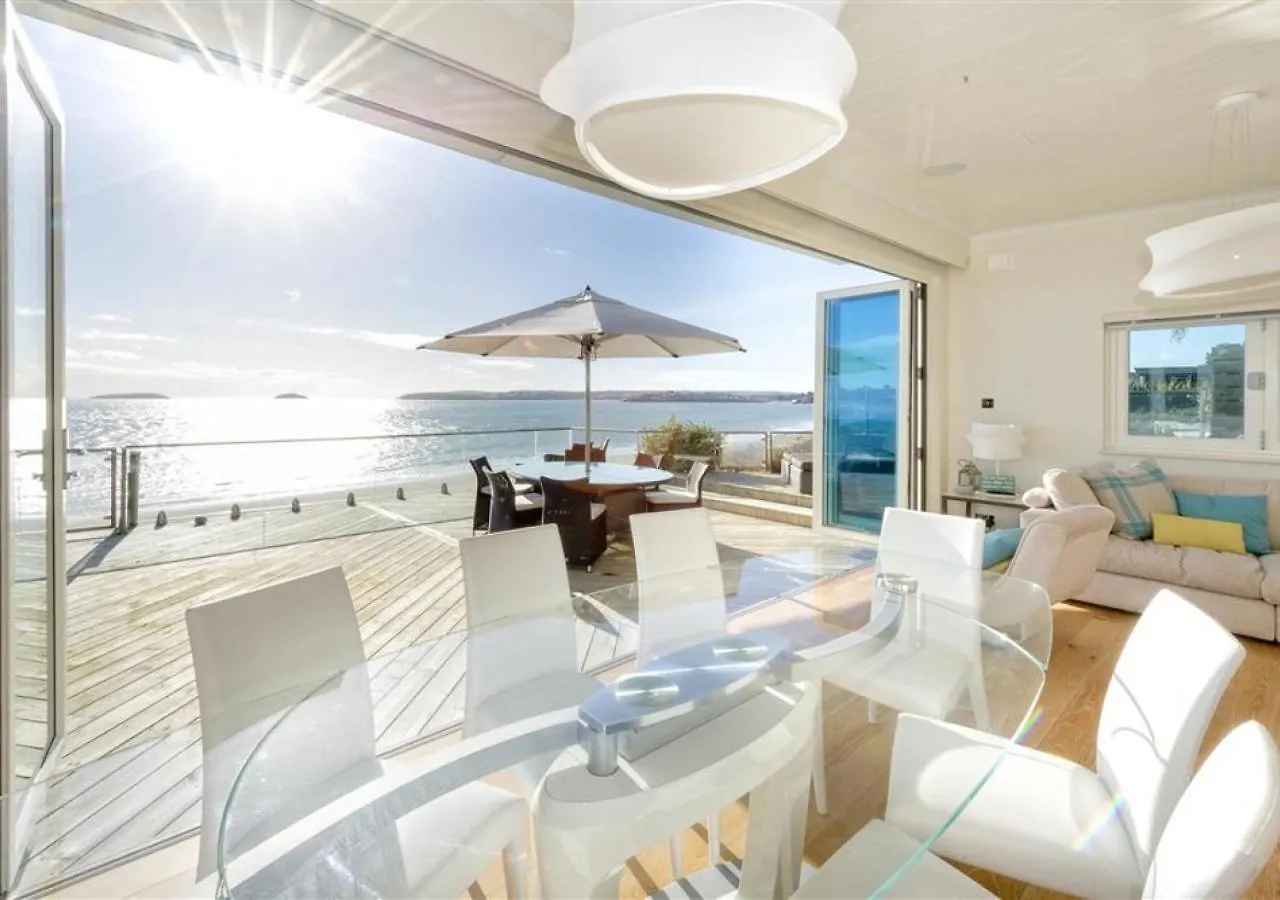 Apartment N8 The Warren *
