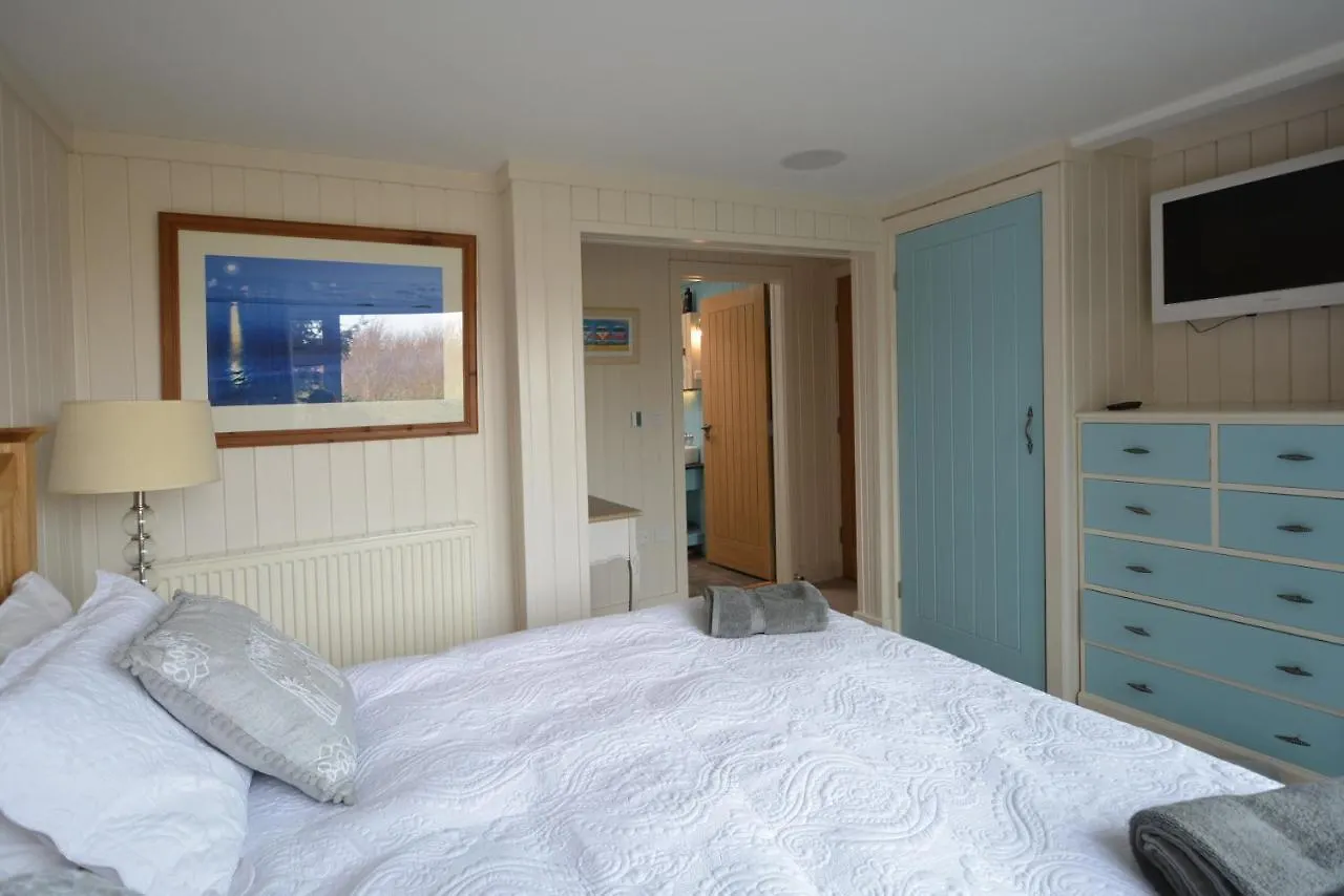 Penmorfa - Sublime Retreat With Roof Terrace, 80m From Beach, Great For Surfing *