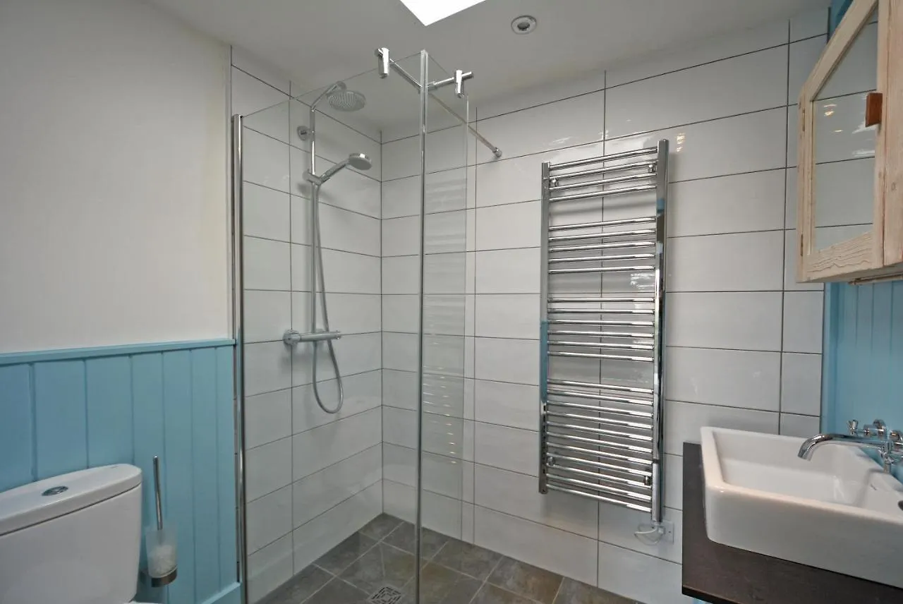 Penmorfa - Sublime Retreat With Roof Terrace, 80m From Beach, Great For Surfing Holiday home *