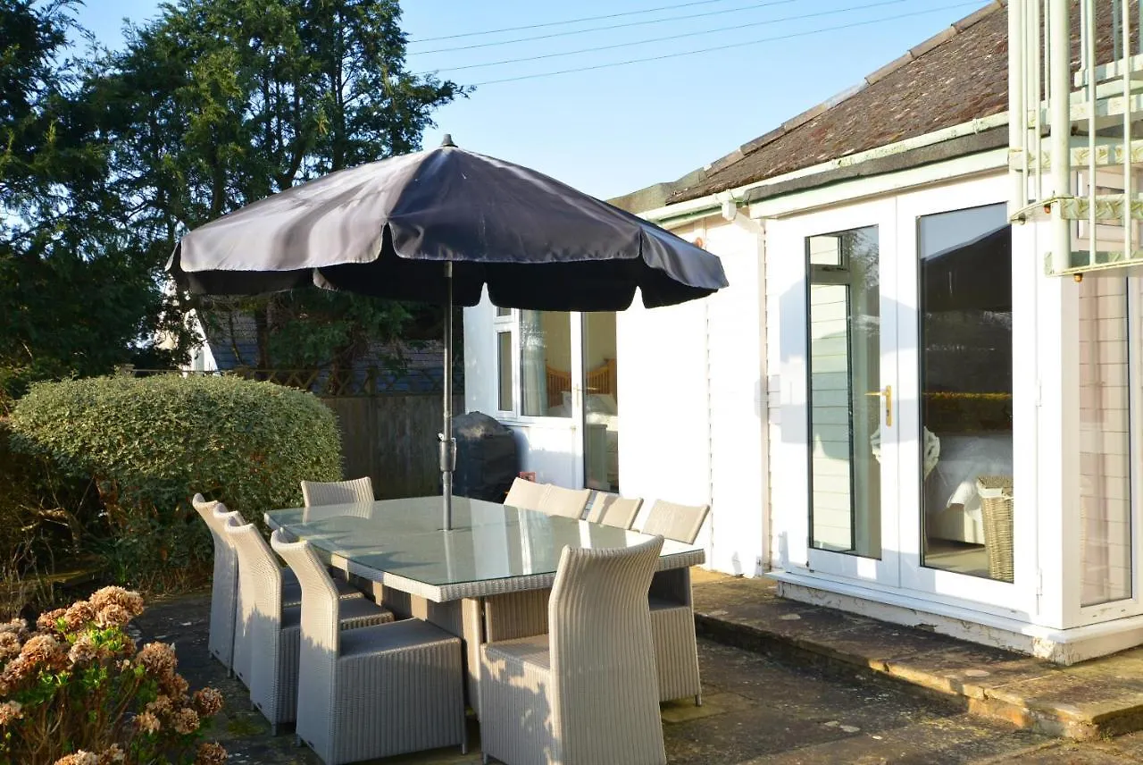 Penmorfa - Sublime Retreat With Roof Terrace, 80m From Beach, Great For Surfing Holiday home *