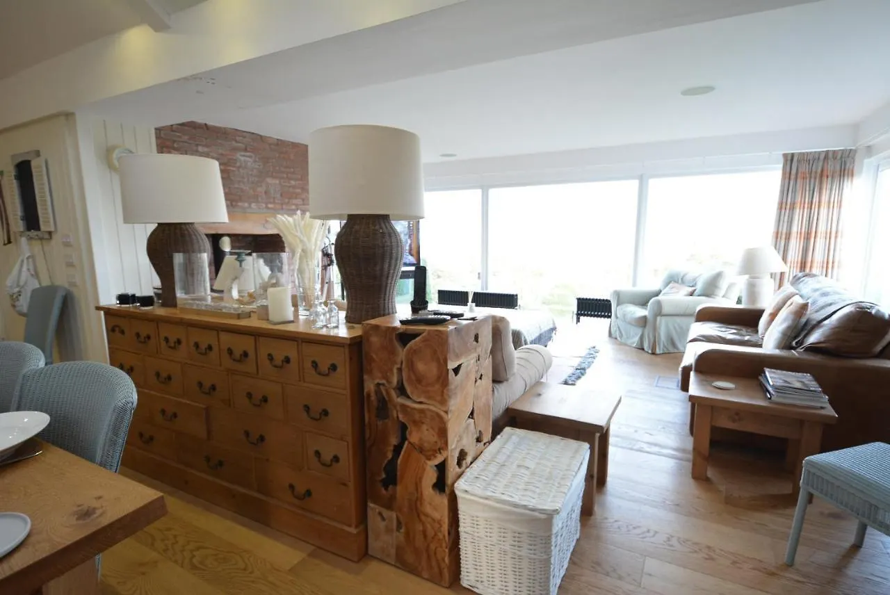 Holiday home Penmorfa - Sublime Retreat With Roof Terrace, 80m From Beach, Great For Surfing