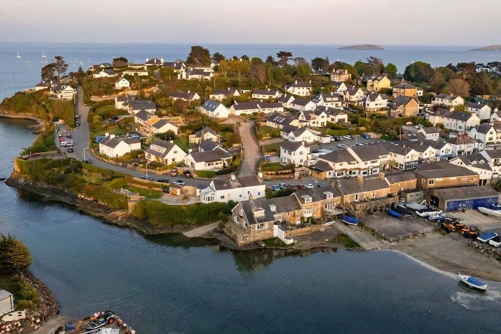 Compass * Abersoch
