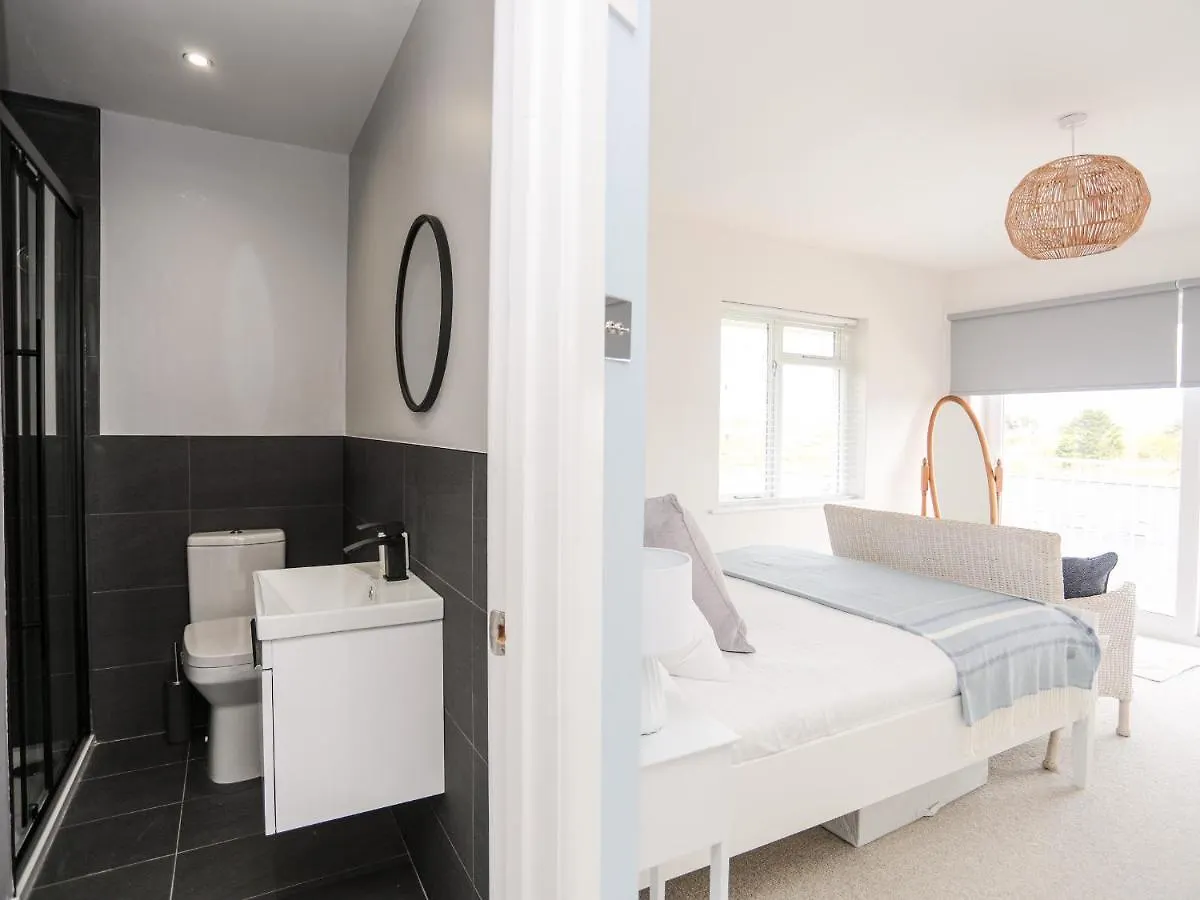 Holiday home Nyth Y Fran