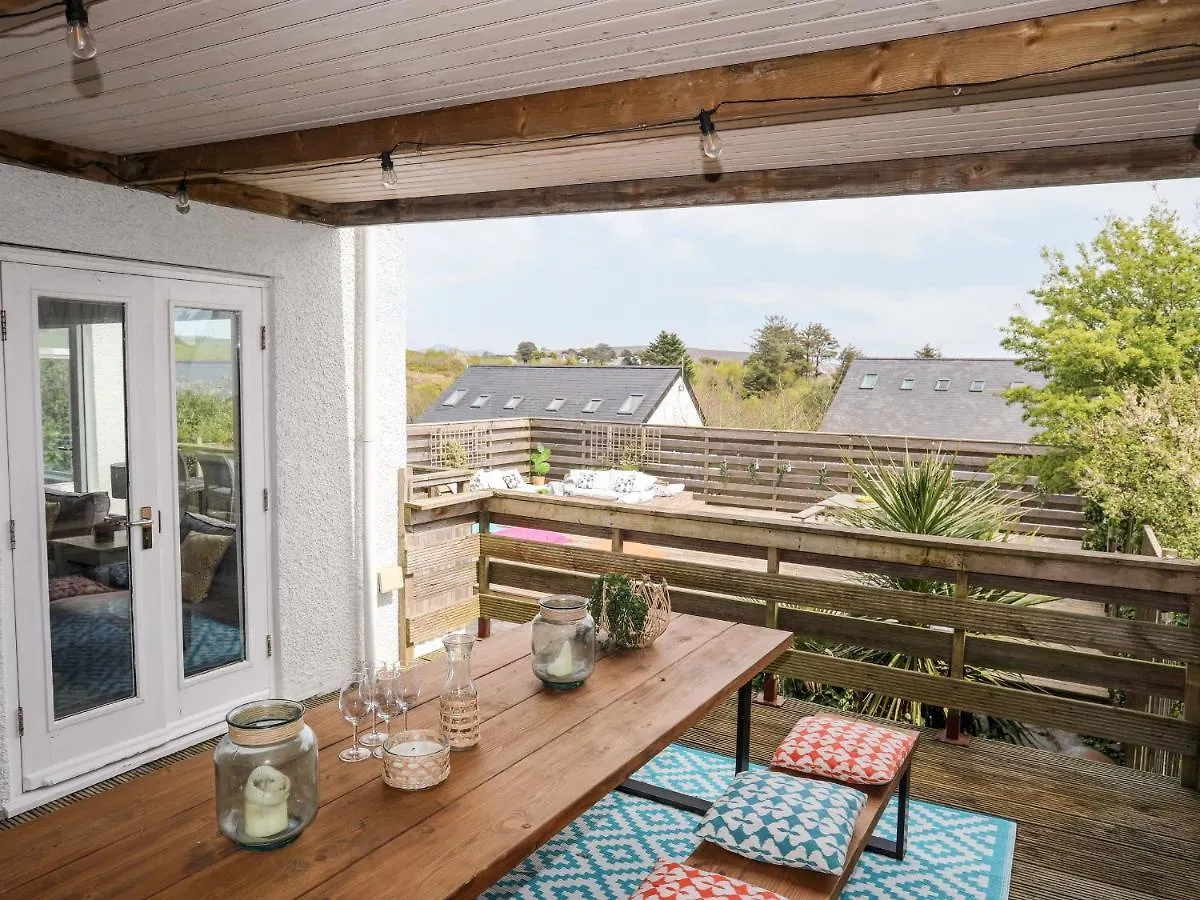 Holiday home Nyth Y Fran