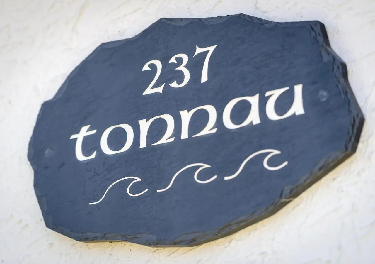 Tonnau