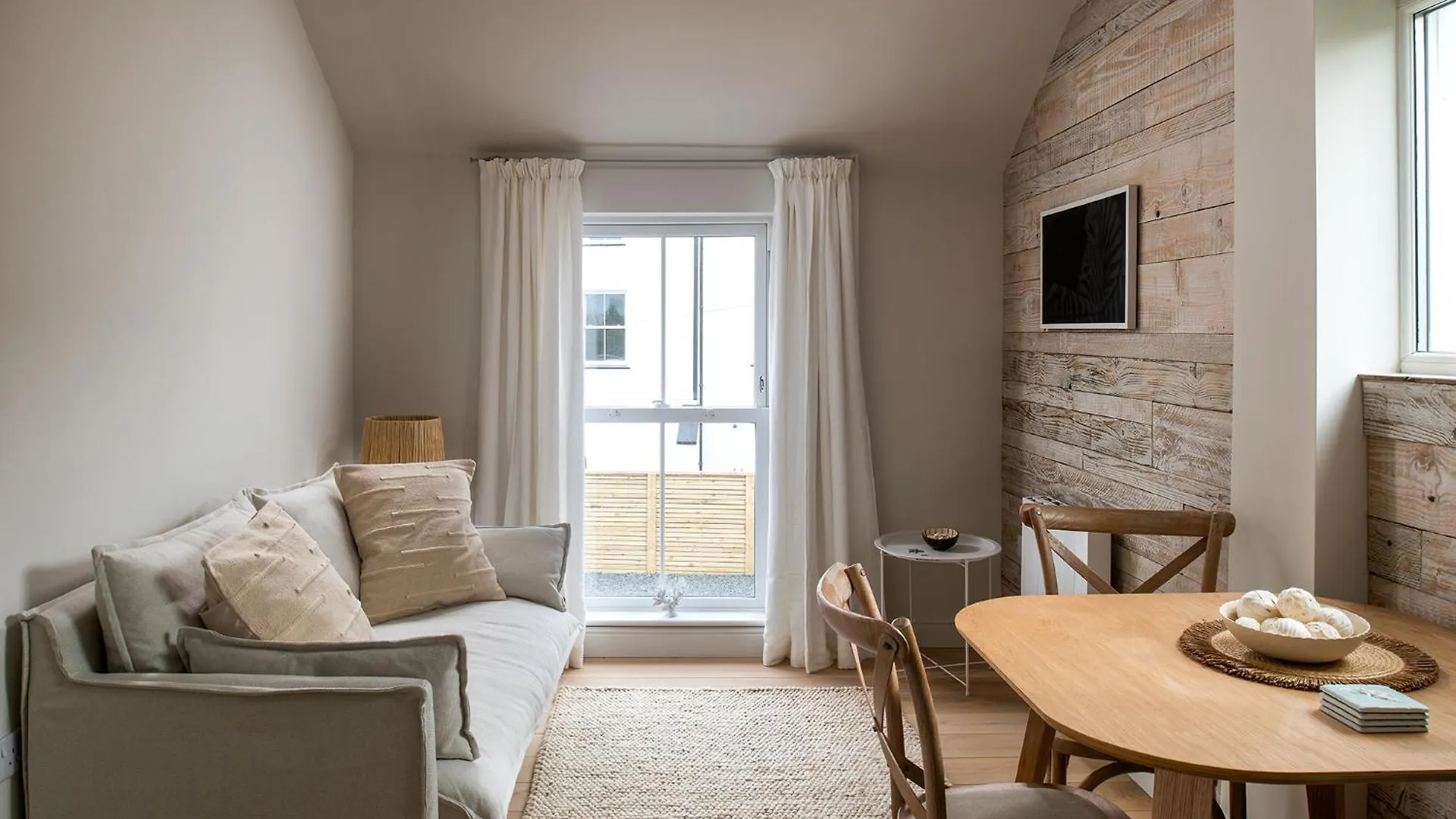 Camellia House Crest Apartment Abersoch